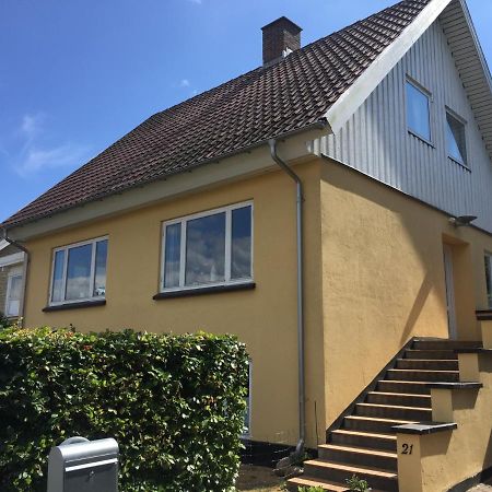 Lises Bed And Breakfast Svendborg Bagian luar foto